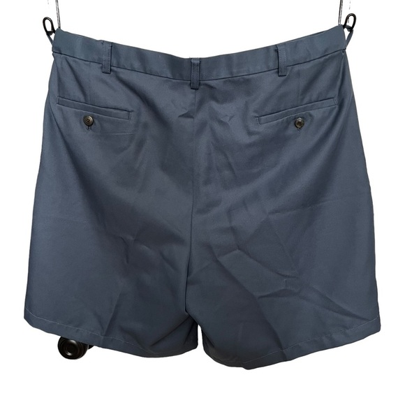 Haggar Men's‎ Pleated Front Chino Shorts Slash Pockets Preppy Teal Size 38 - Picture 2 of 6